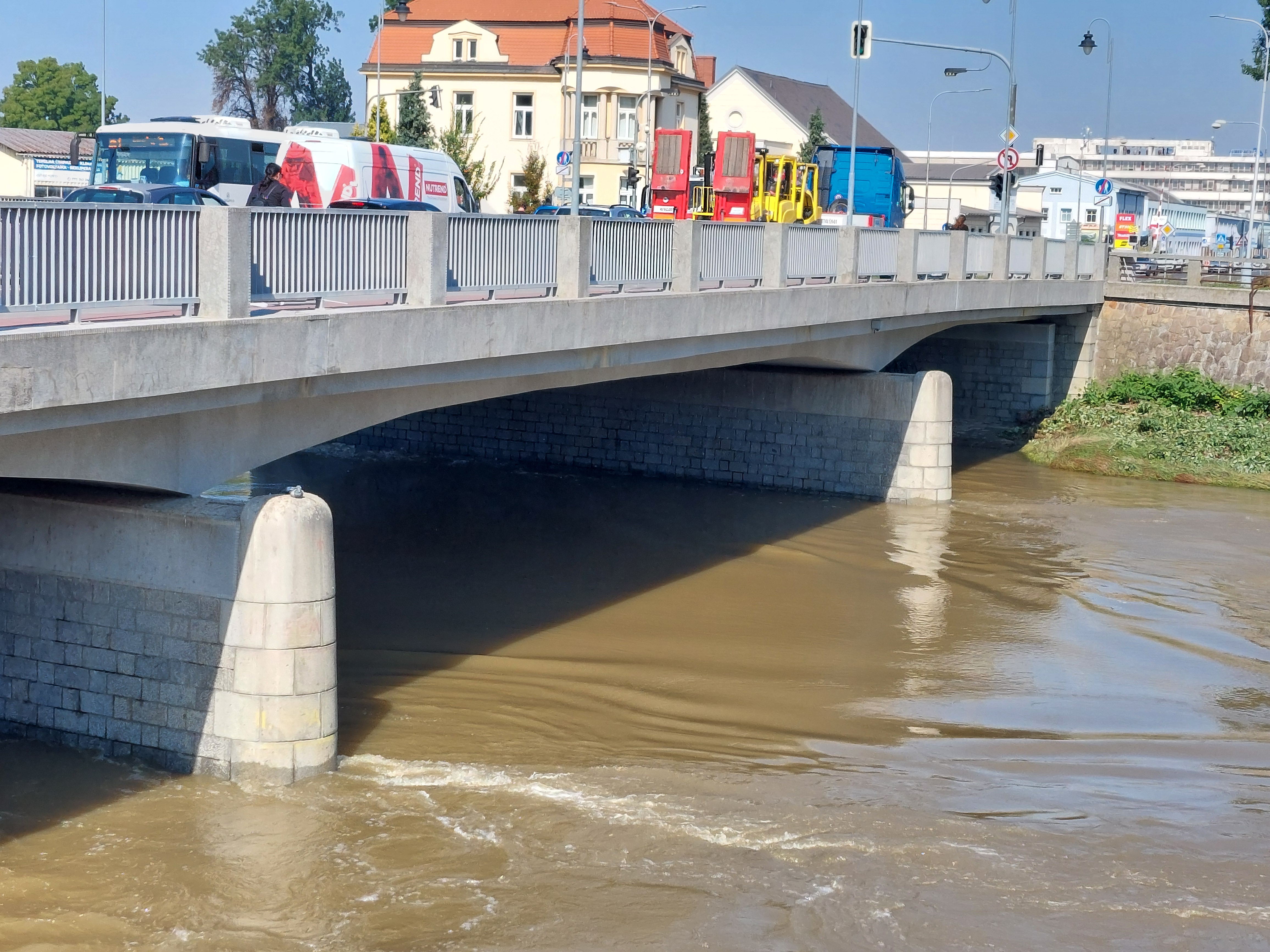 Aktuálně vykazuje první stupeň povodňové aktivity.