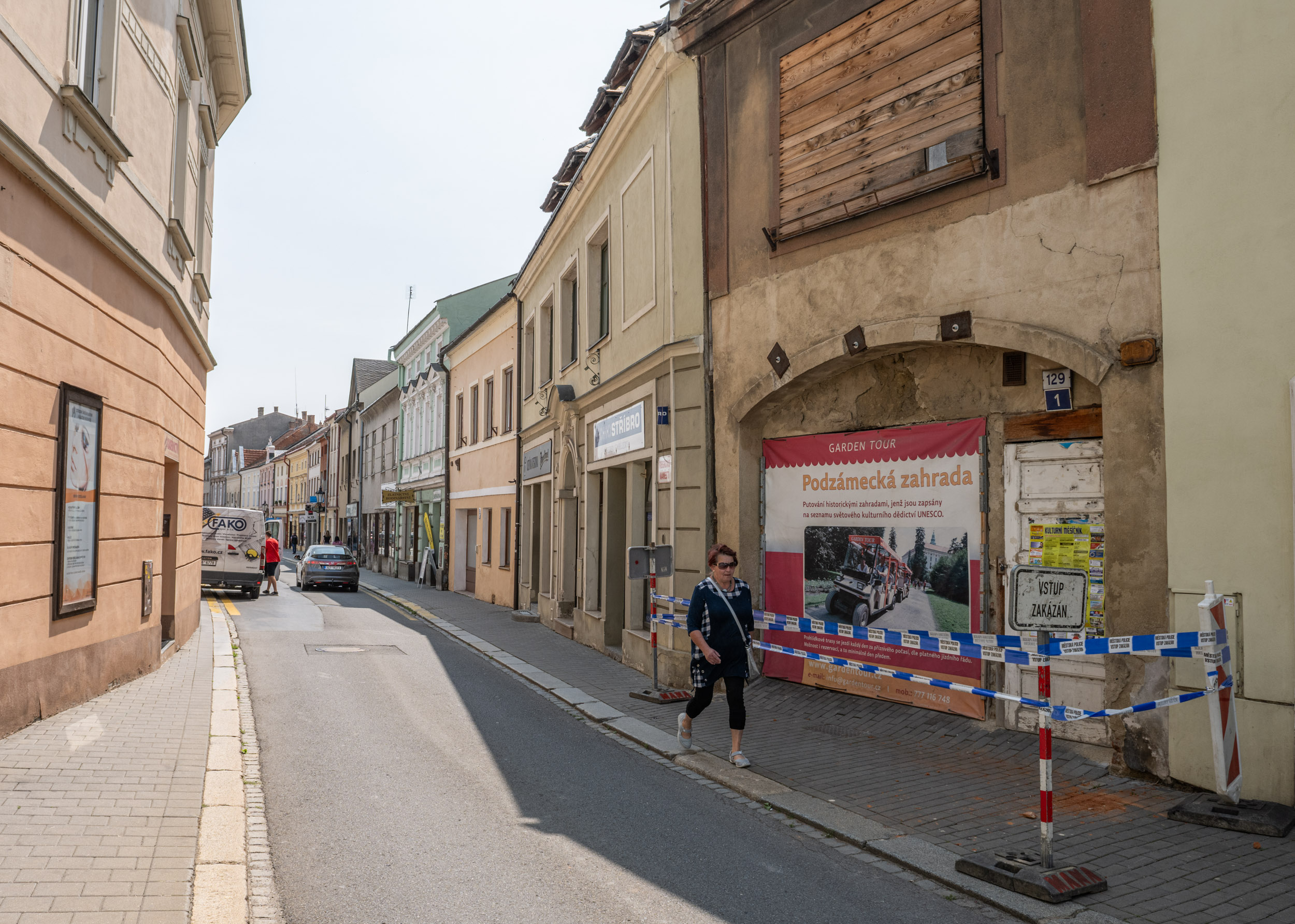 Jedním z objektů, kterého se návrh opatření týká, je i tento dům na Riegrově náměstí.